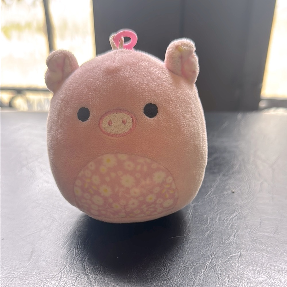 Spring Squishmallow Pink Pig Clip – 3.5” 🐷🌸